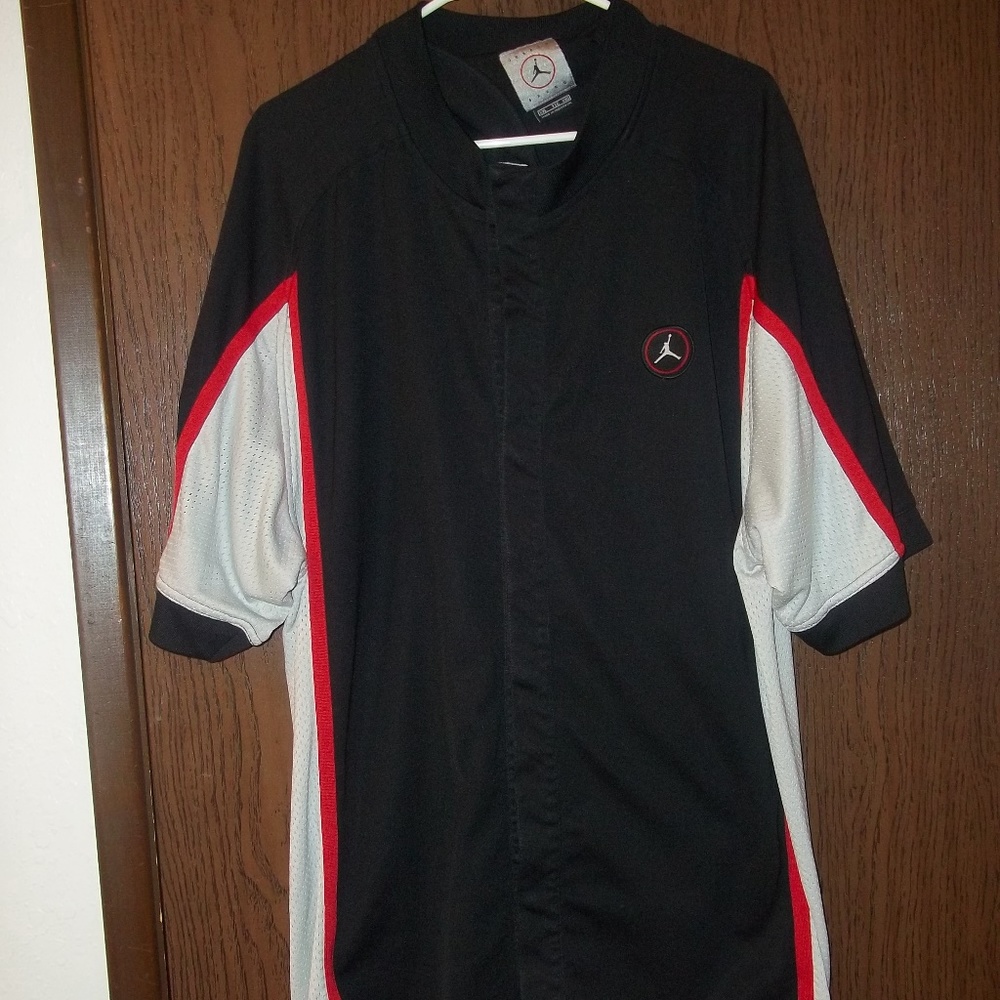 Jordan Wear Basketball Shirt size XXL